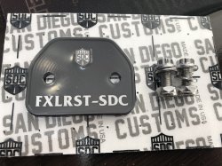 画像1: San Diego Customs FXLRS/FXLRST ダッシュバッジ ブラック